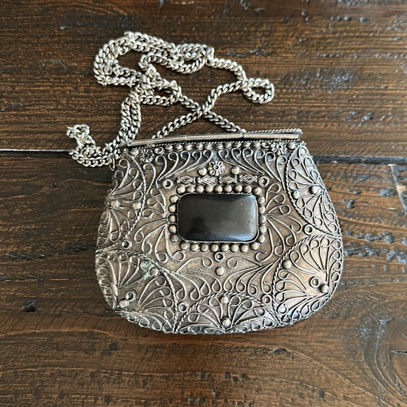 Vintage metal small purse - Picture 2 of 3